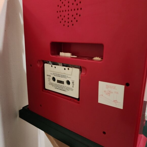 Vintage Holiday Creations Animated Santa Sing-A-Long Cassette Player W/ Light - Picture 5 of 7